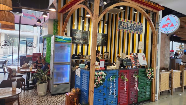 z6842357443207_db453d776bac4f8c2643117fbe0b6fd1